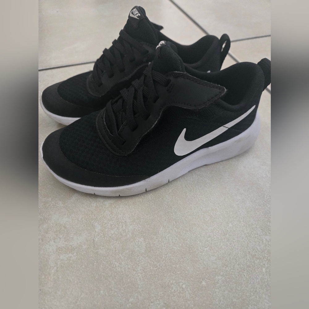 Girls Nike Black and White Shoes